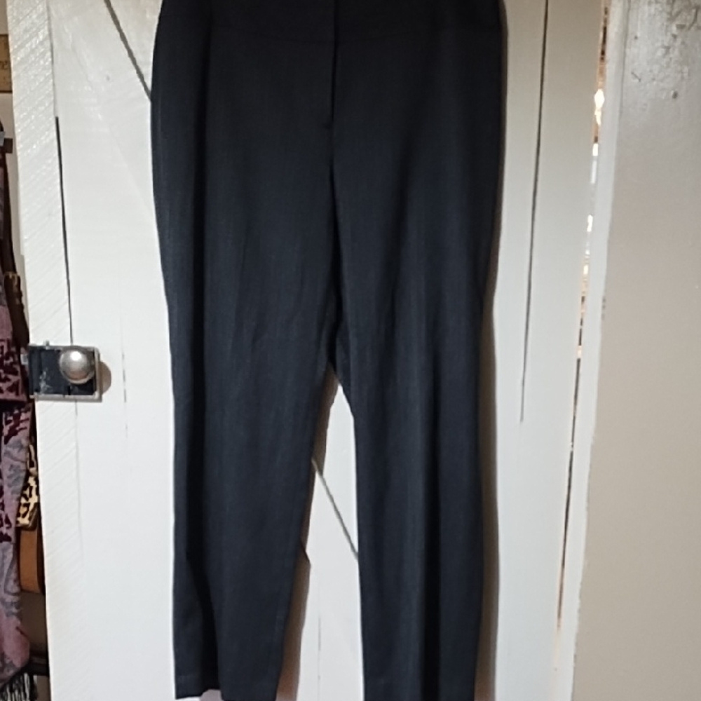 Elegant Black Women's Trousers VGC 16P Boot cut.